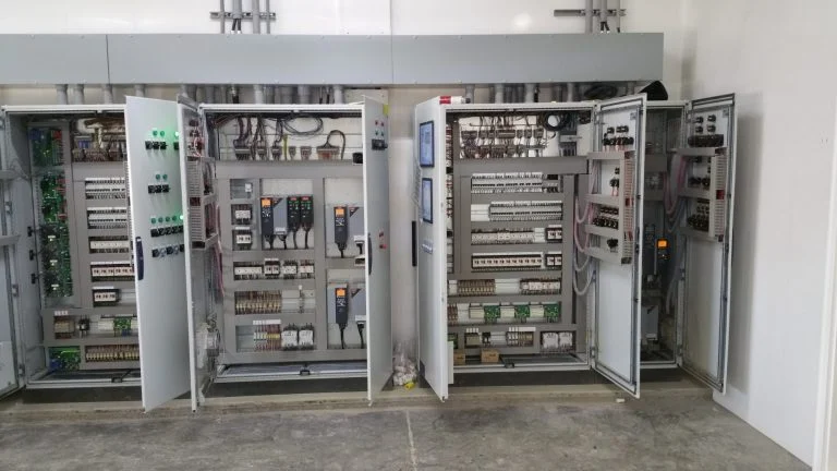 Electrical-Panels-industrial-cleaning-services